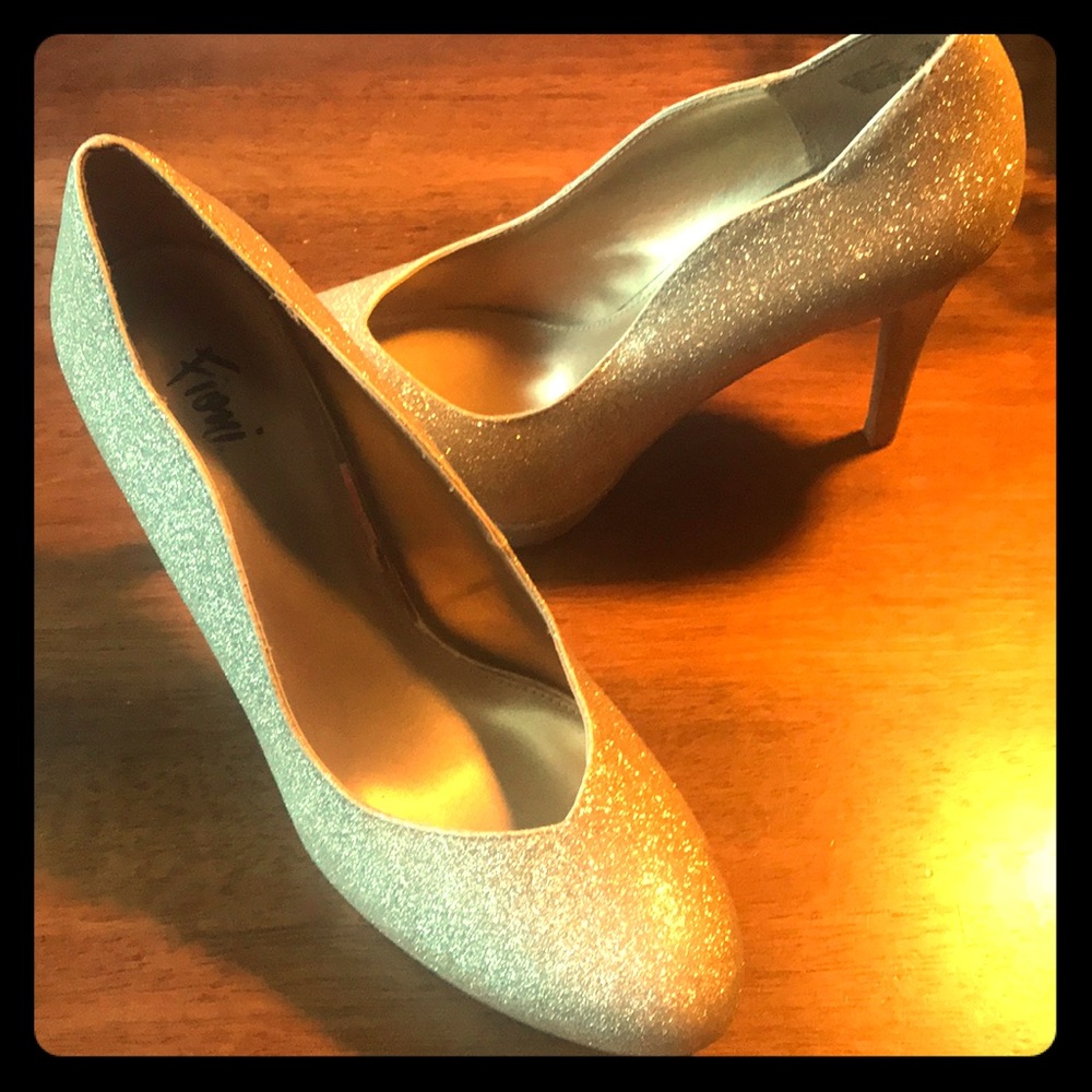 Fioni Champagne Gold Glitter 4 Inch Heels